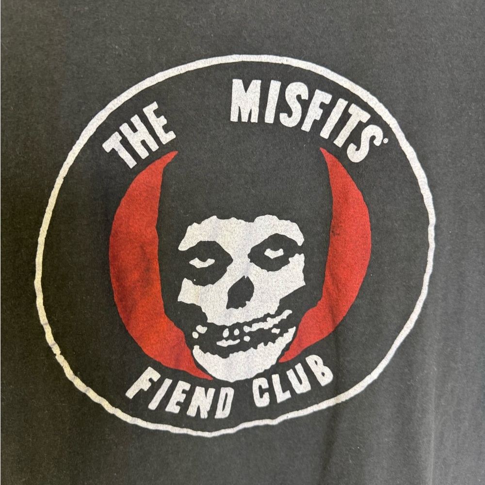 The Misfits Fiend Club Short Sleeve Tee - Black with Red Graphic - Picture 4 of 8